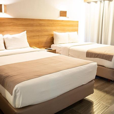 La Posada Hotel Y Suites San Luis Potosí Zewnętrze zdjęcie