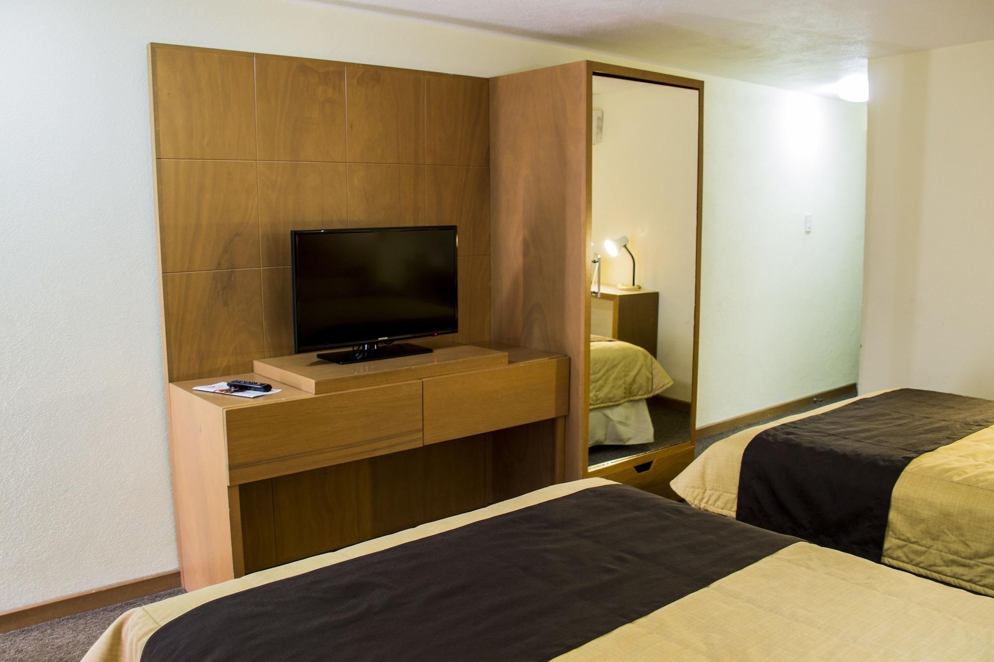 La Posada Hotel Y Suites San Luis Potosí Zewnętrze zdjęcie