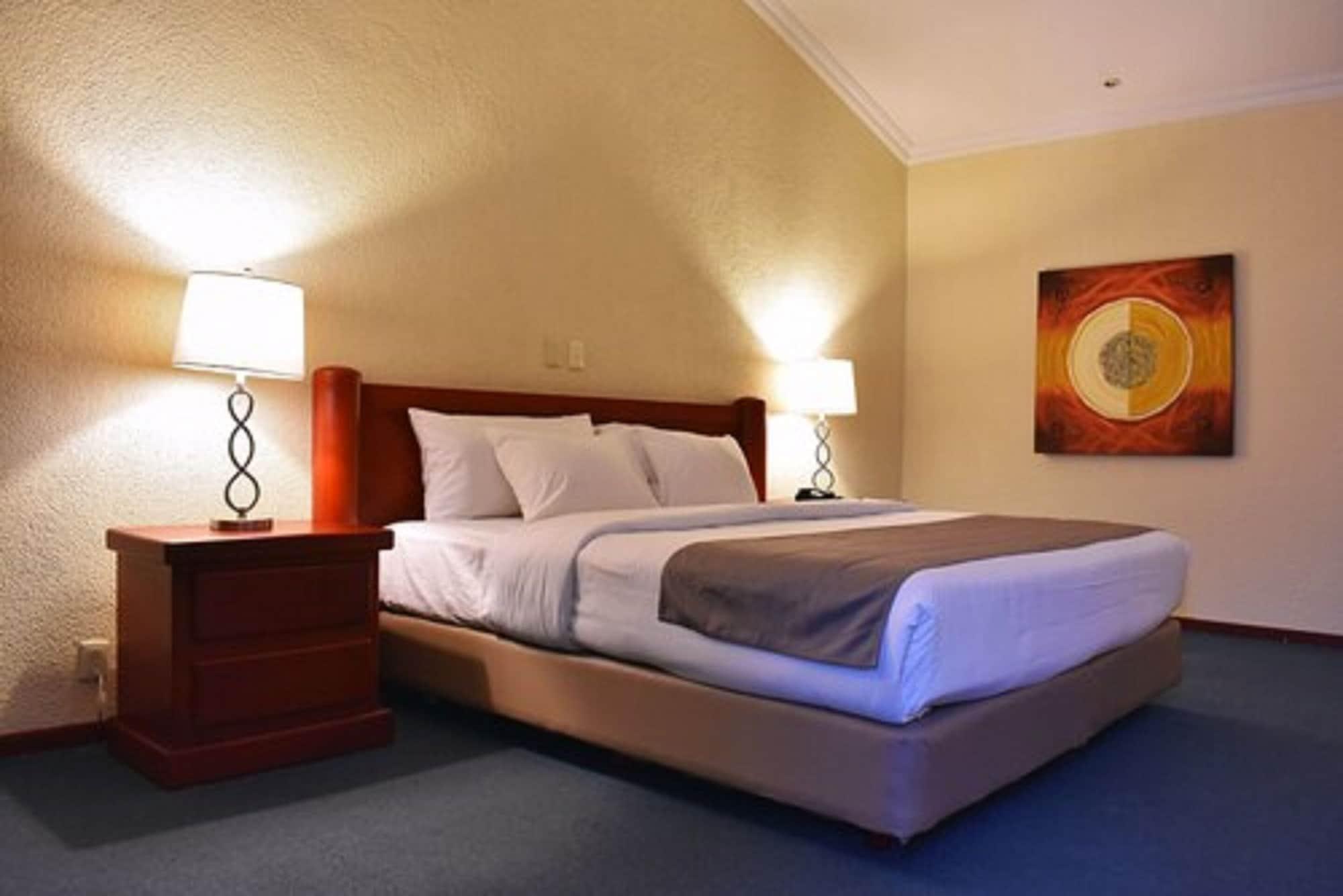 La Posada Hotel Y Suites San Luis Potosí Zewnętrze zdjęcie