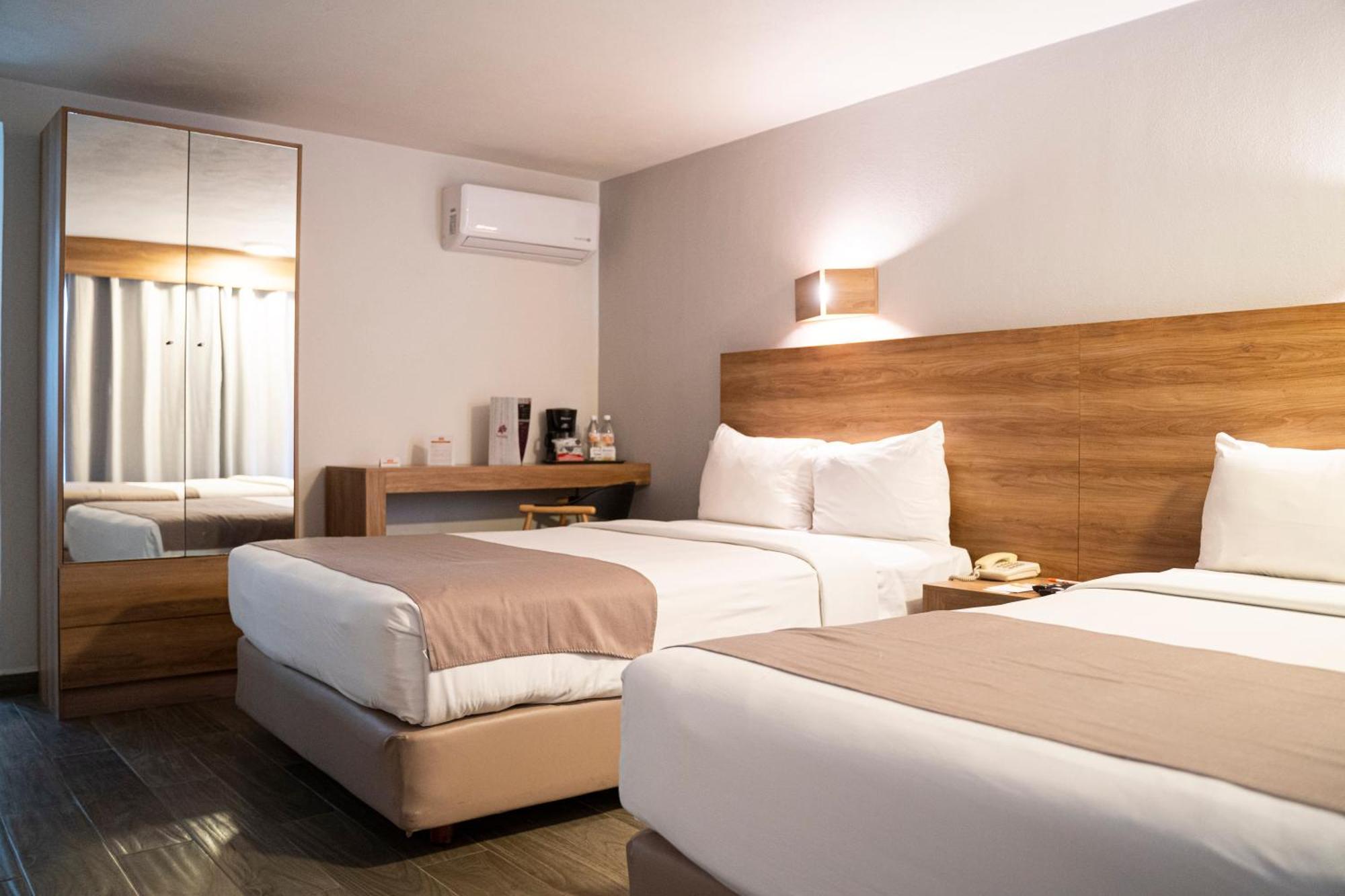La Posada Hotel Y Suites San Luis Potosí Zewnętrze zdjęcie