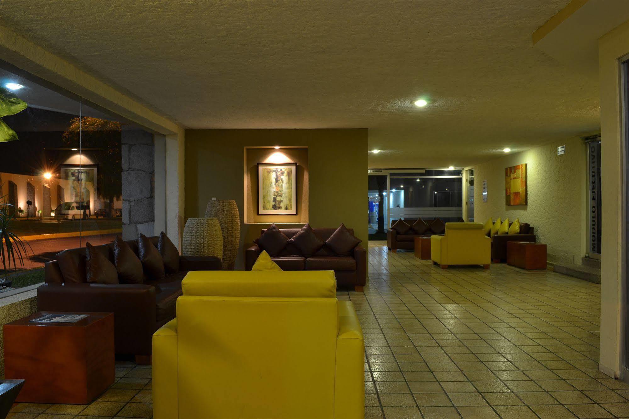 La Posada Hotel Y Suites San Luis Potosí Zewnętrze zdjęcie